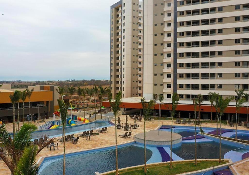 Enjoy Solar Das Aguas Park Resort Olimpia Exterior photo Residential complex in the city