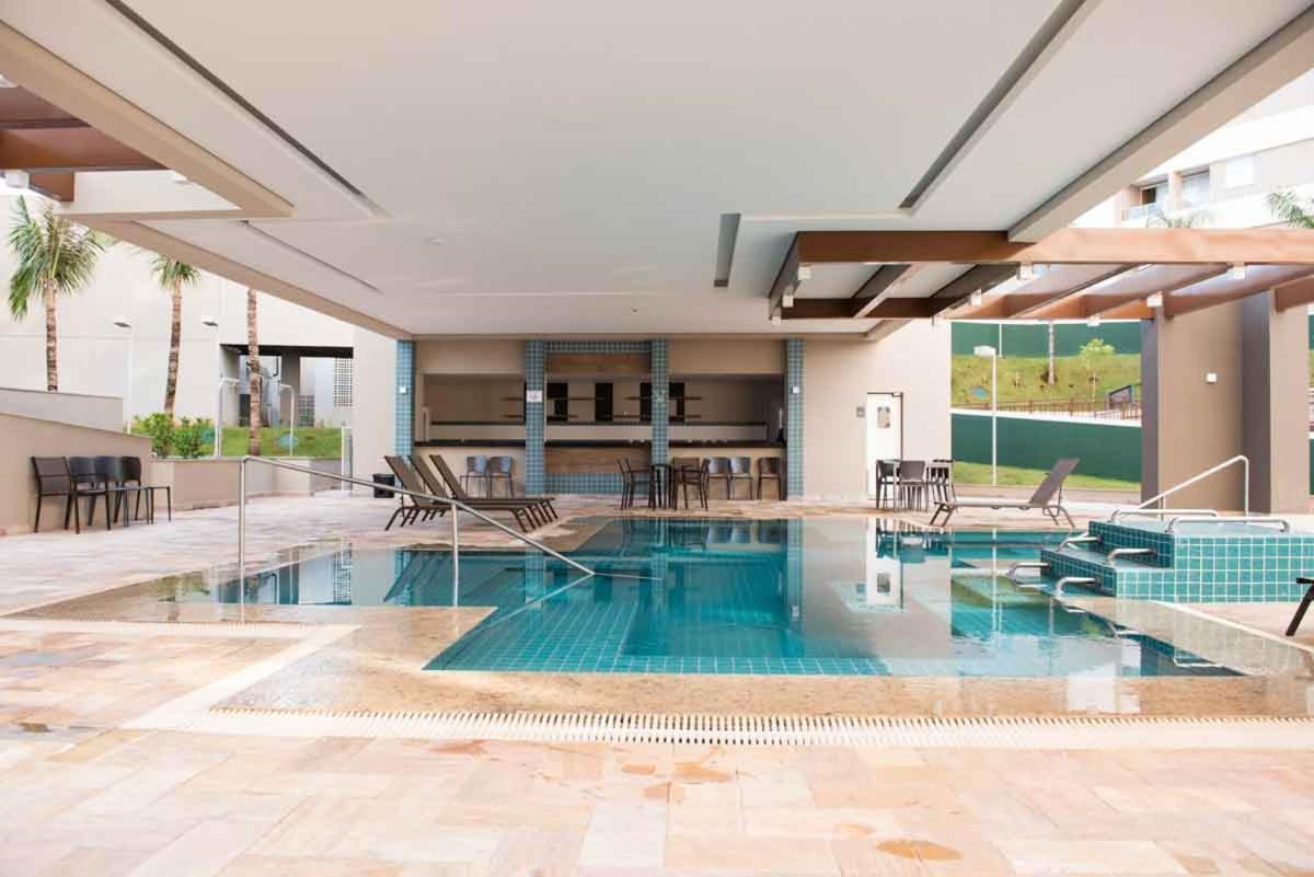 Enjoy Solar Das Aguas Park Resort Olimpia Exterior photo The swimming pool at the hotel